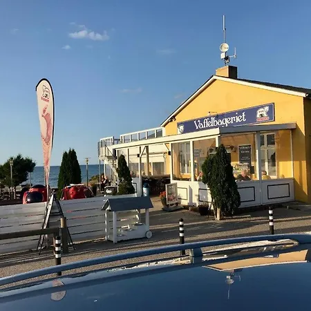 Ferienhaus Beautiful In W
